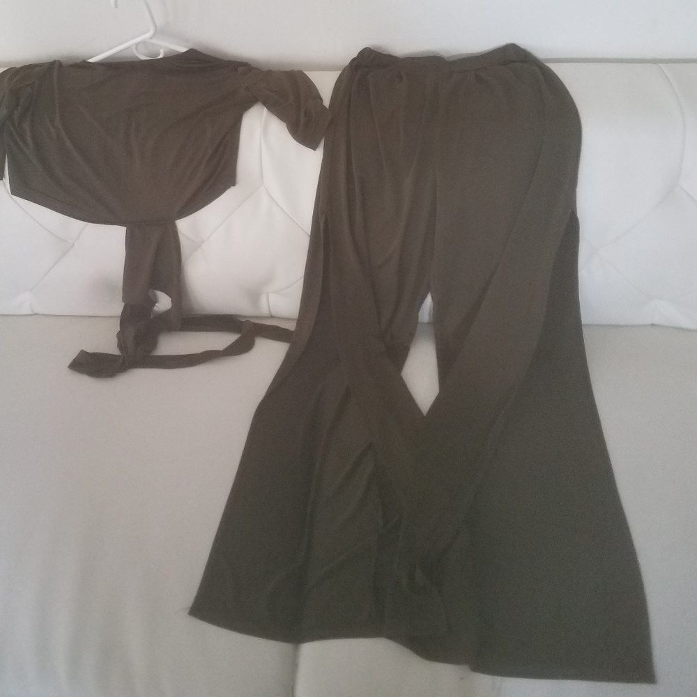 2 piece set
